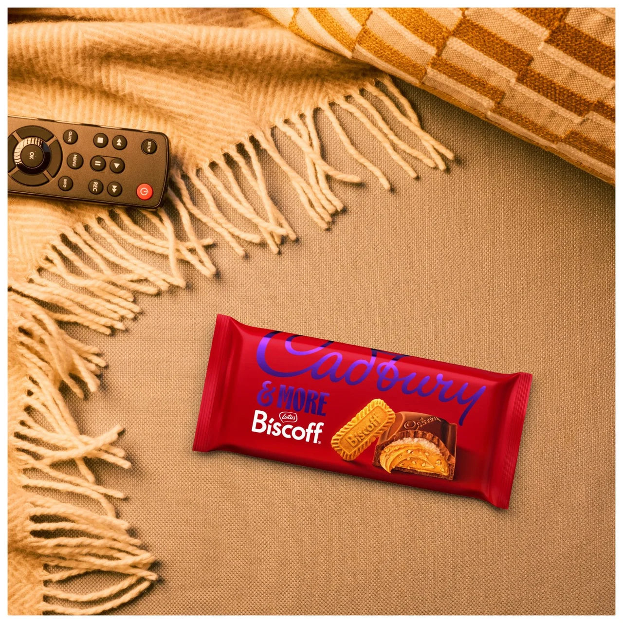 Cadbury Dairy Milk & More Biscoff 195g